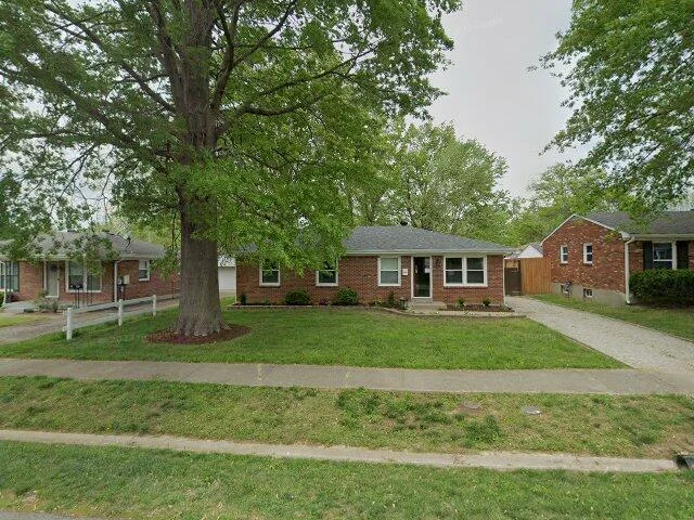 House image located at Louisville, KY 40229
