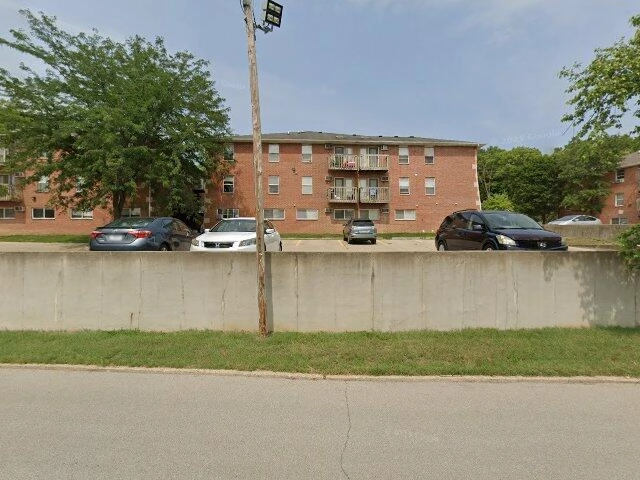 House image located at Fox River Grove, IL 60021
