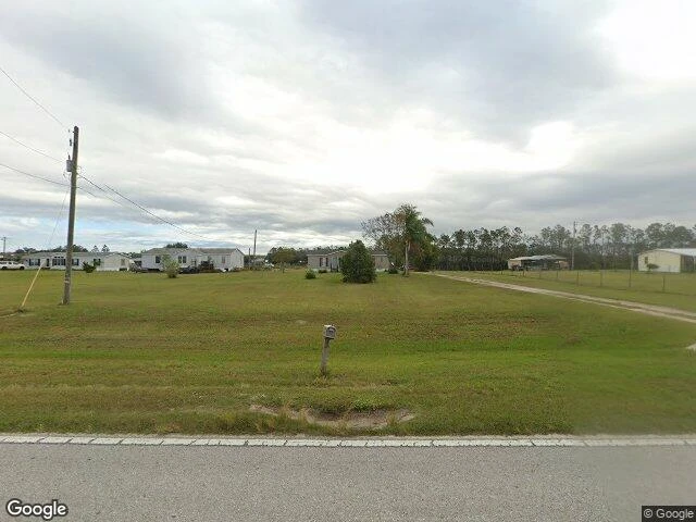 House image located at Fort Meade, FL 33841