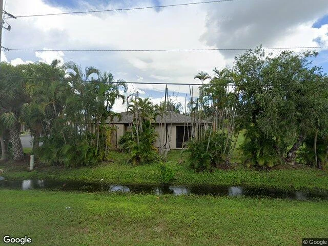 House image located at Fort Myers, FL 33908