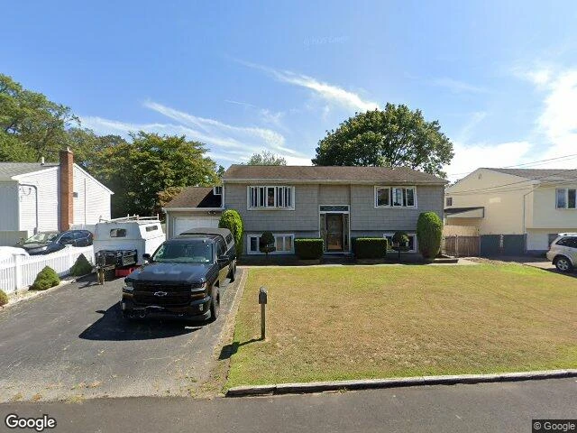 House image located at West Babylon, NY 11704