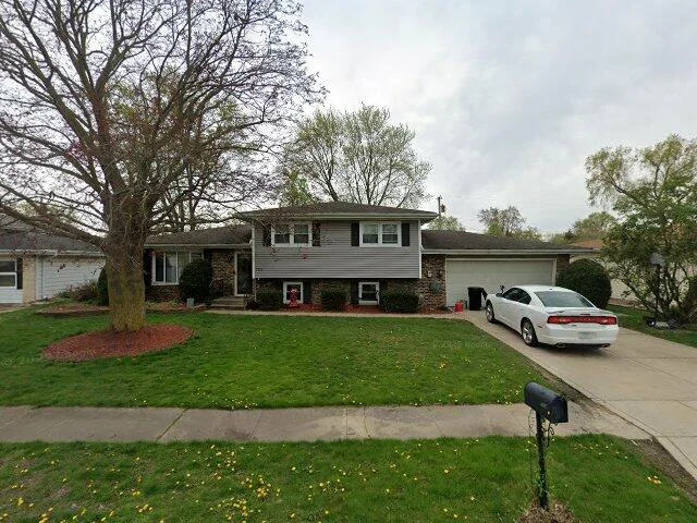 House image located at Portage, IN 46368