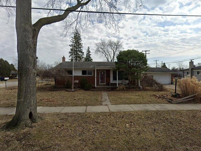 House image located at Warren, MI 48091