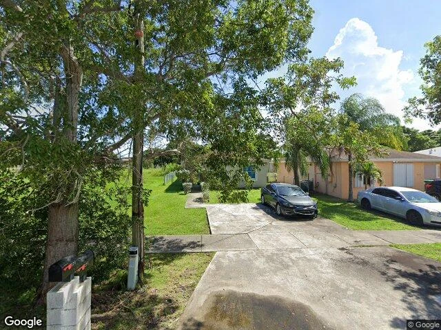 House image located at Miami, FL 33157