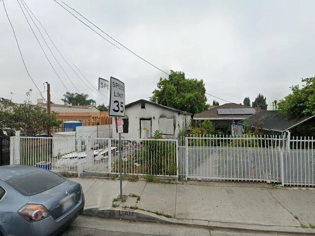 House image located at Compton, CA 90222