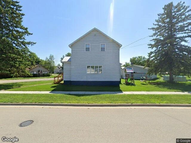 House image located at Oconto, WI 54153