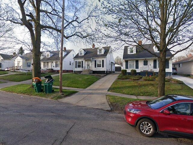 House image located at Maple Heights, OH 44137