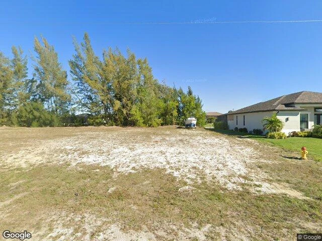 House image located at Cape Coral, FL 33914