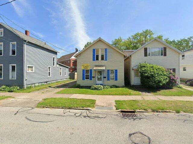 House image located at Erie, PA 16508