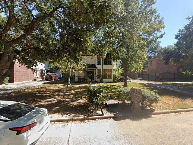 House image located at Houston, TX 77066