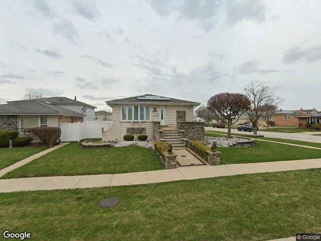 House image located at Alsip, IL 60803