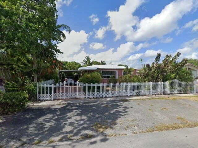 House image located at Hialeah, FL 33012