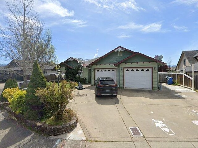 House image located at Grants Pass, OR 97527