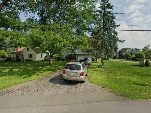 House image located at Grand Island, NY 14072