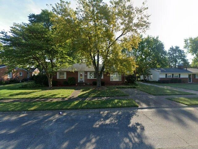 House image located at Dubuque, IA 52001