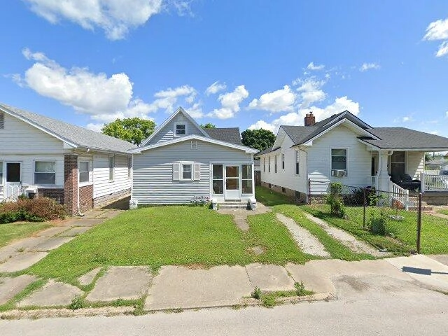 House image located at Evansville, IN 47711