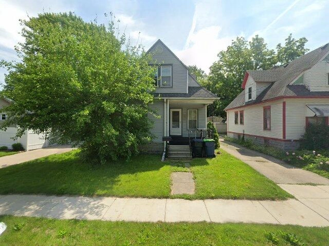 House image located at Bay City, MI 48708