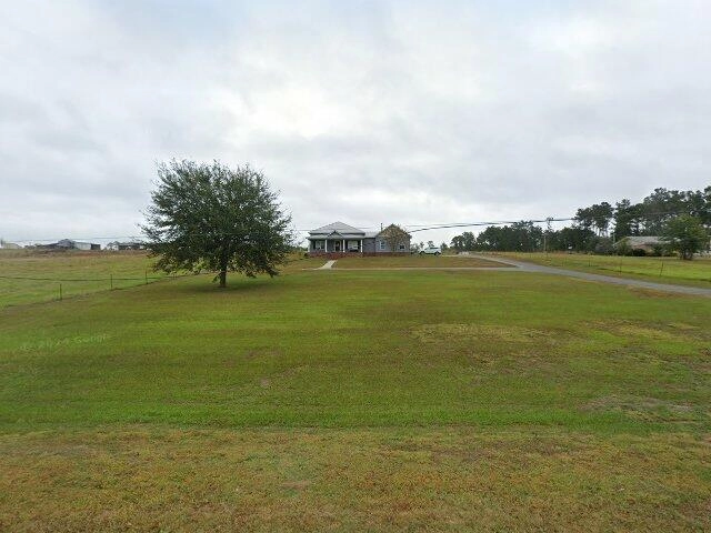 House image located at Chipley, FL 32428