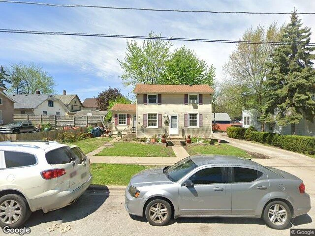 House image located at Aurora, IL 60505