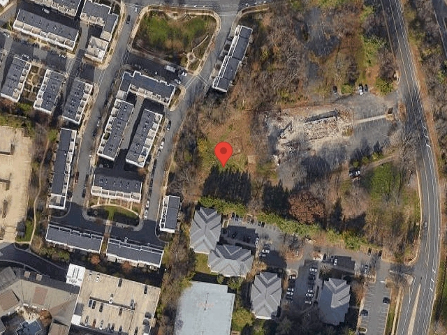 House image located at Fairfax, VA 22033