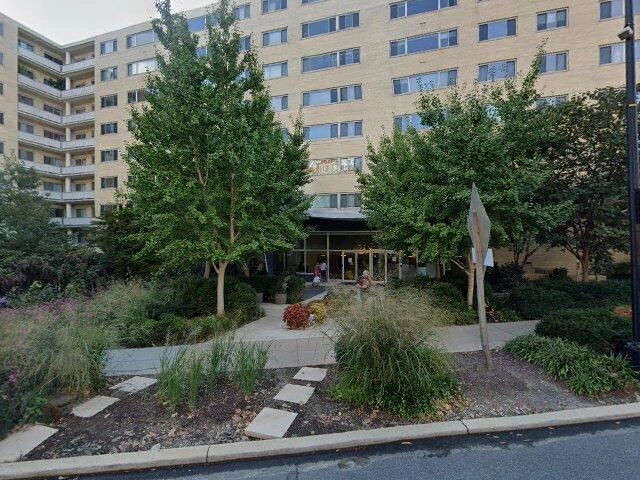 House image located at Washington, DC 20008