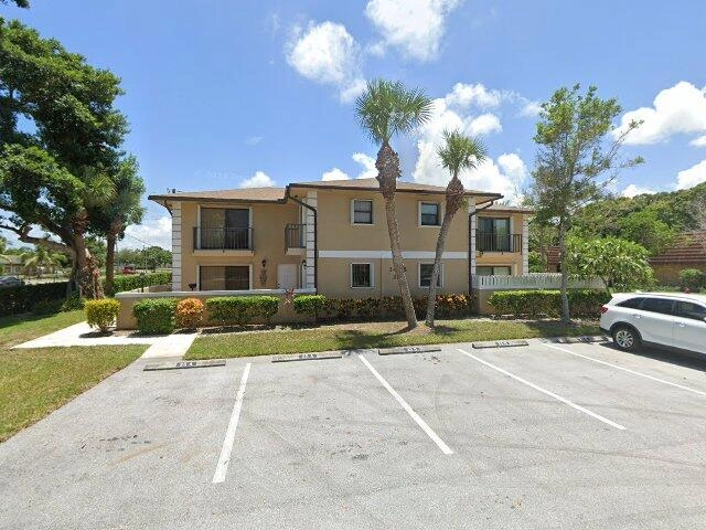 House image located at Fort Pierce, FL 34950