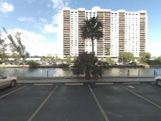 House image located at Miami, FL 33181