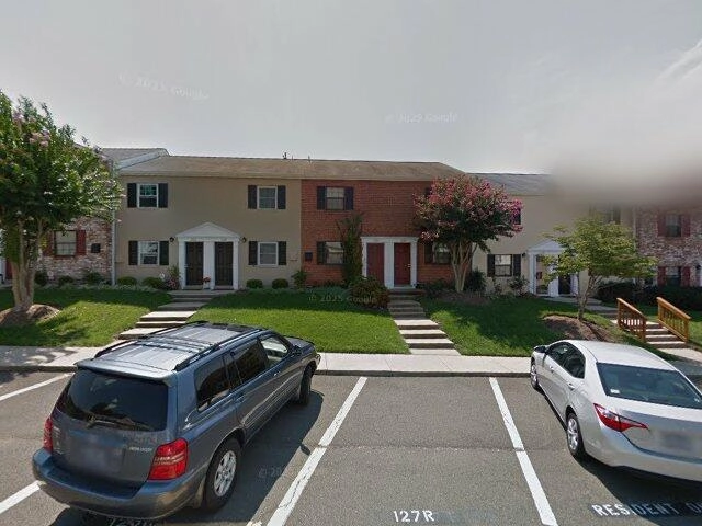 House image located at Fairfax, VA 22030