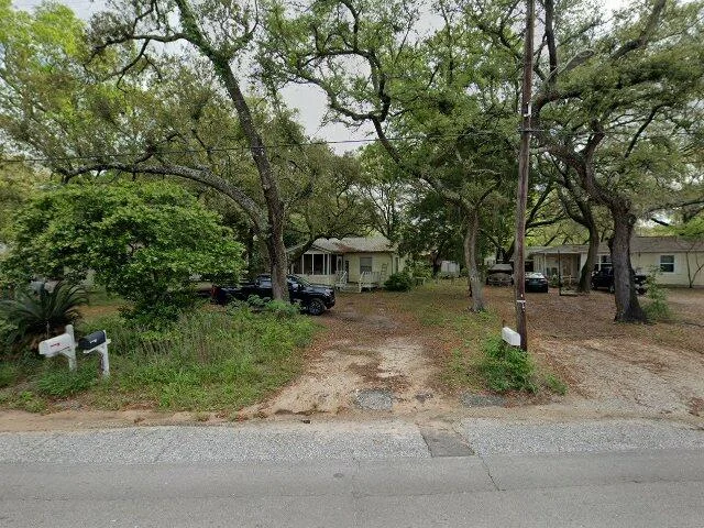 House image located at Niceville, FL 32578