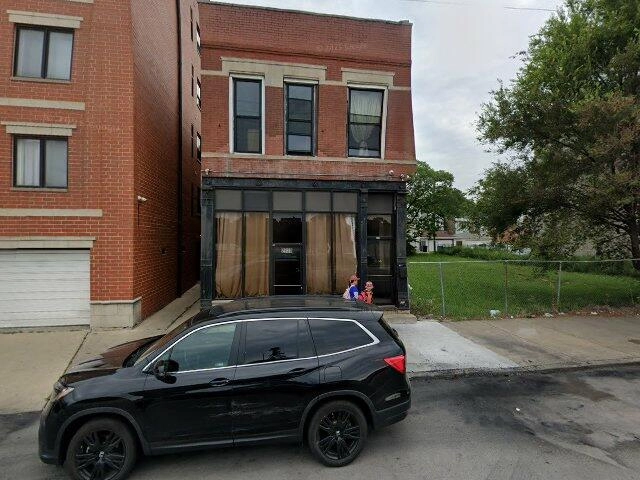 House image located at Chicago, IL 60616