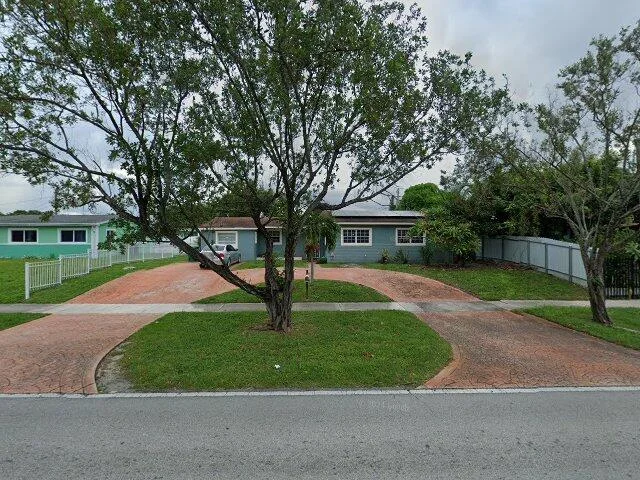 House image located at Miami, FL 33169
