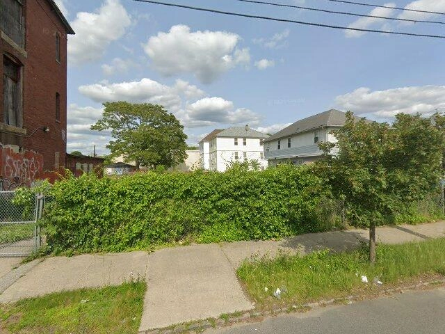 House image located at East Hartford, CT 06108