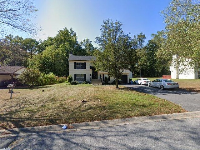 House image located at New Castle, DE 19720