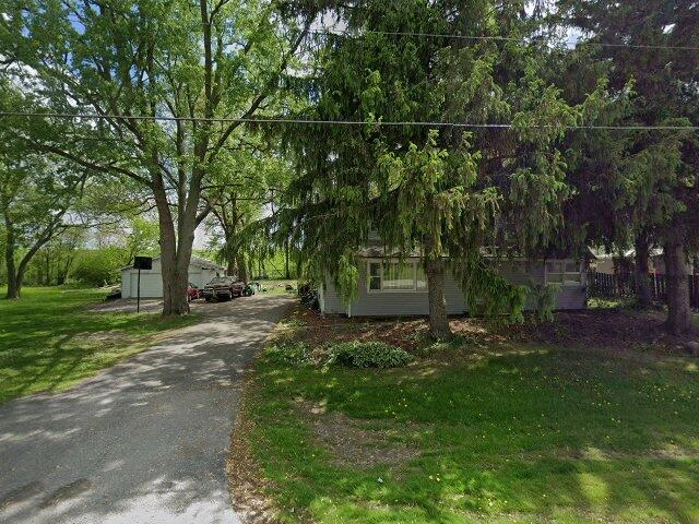 House image located at Beecher, IL 60401