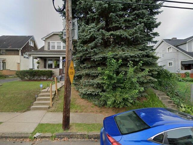 House image located at Mckeesport, PA 15132