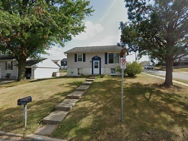 House image located at Cedar Rapids, IA 52404