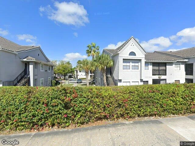 House image located at Miami, FL 33196