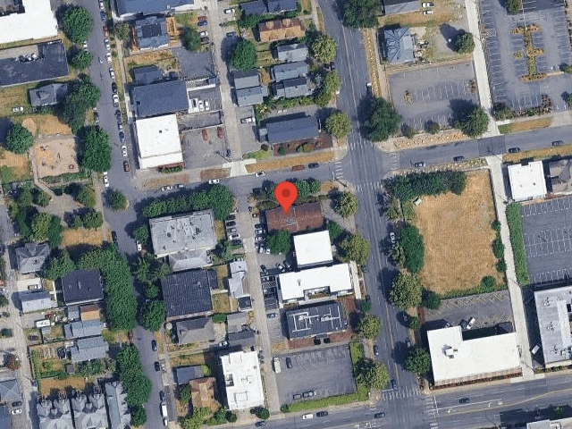House image located at Wapato, WA 98951