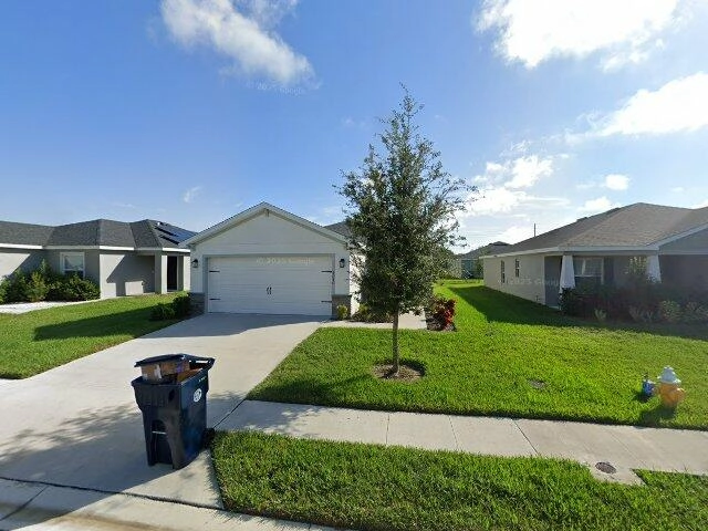 House image located at Auburndale, FL 33823