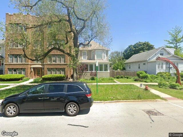House image located at Oak Park, IL 60304