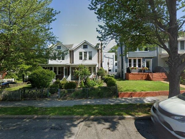 House image located at Washington, DC 20016