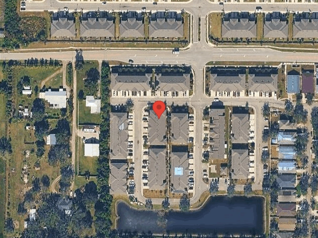 House image located at Ruskin, FL 33570