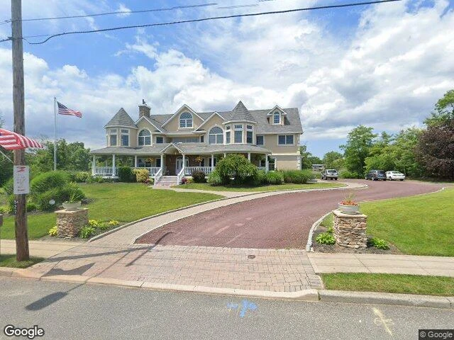 House image located at Oakdale, NY 11769