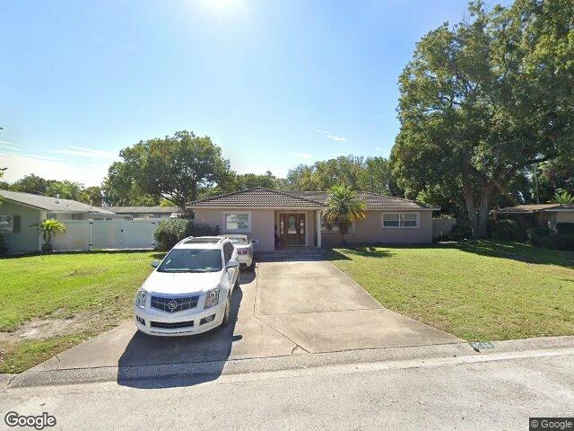 House image located at Saint Petersburg, FL 33713