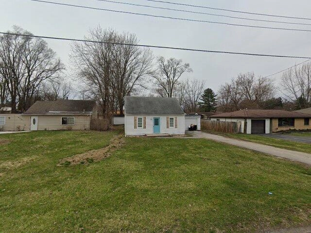 House image located at Bridgeport, MI 48722