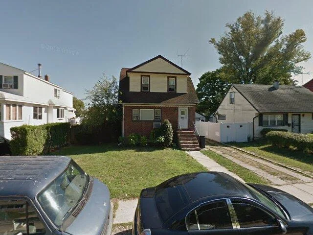 House image located at Freeport, NY 11520