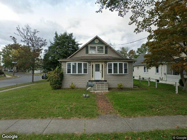 House image located at Barrington, NJ 08007