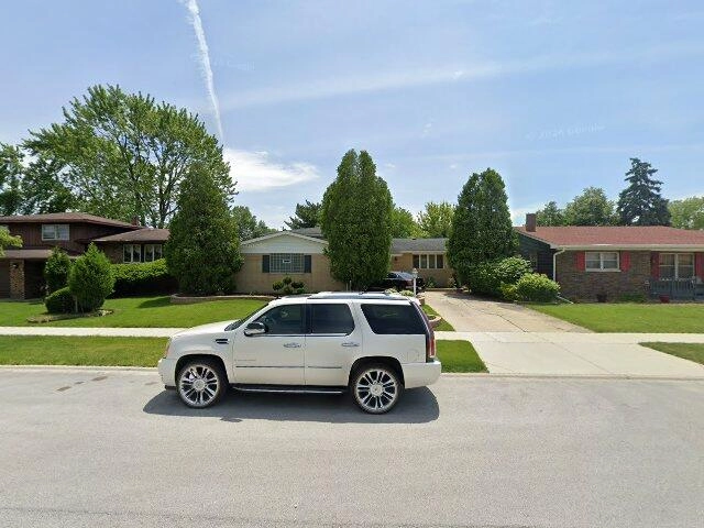 House image located at Lansing, IL 60438