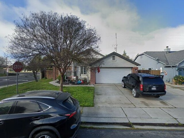 House image located at Manteca, CA 95336