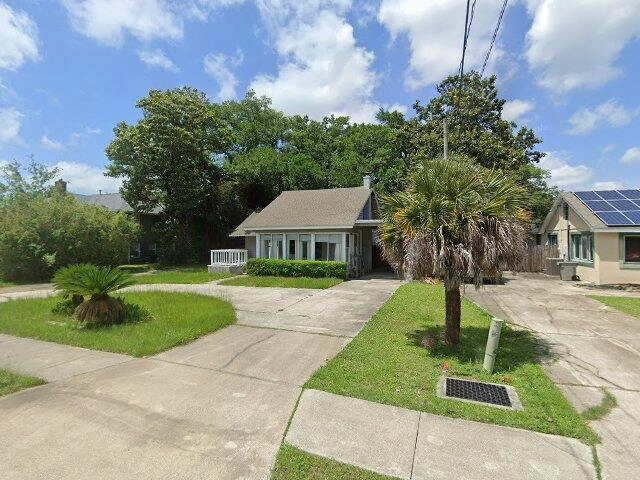 House image located at Pensacola, FL 32507